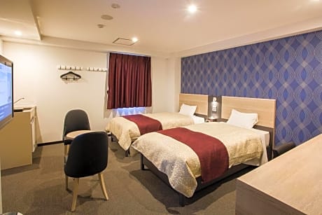 Deluxe Twin Room with Kitchenette - Non-Smoking