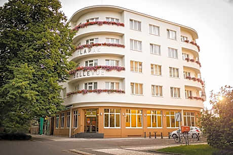 Hotel Bellevue Tlapak