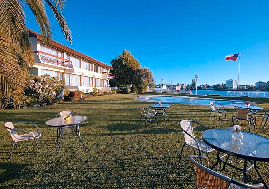 Hotel Marina Villa del Rio
