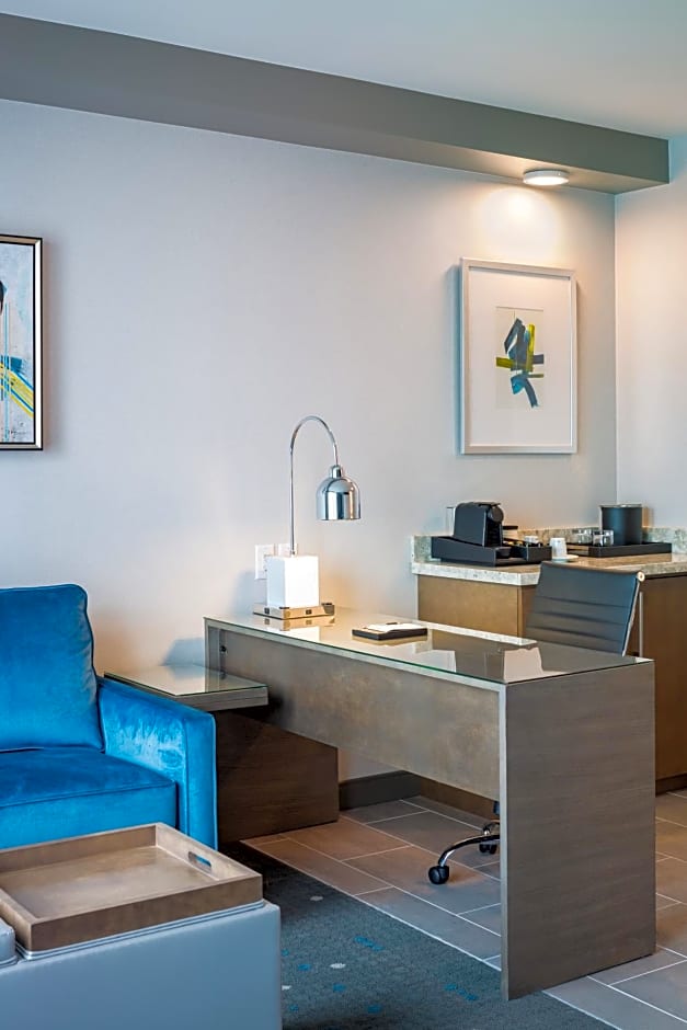 Best Western Premier Hotel at Fisher's Landing