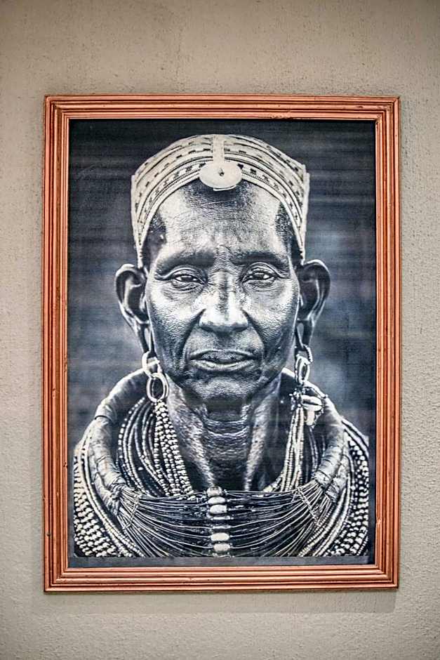 Bushbaby Valley Lodge