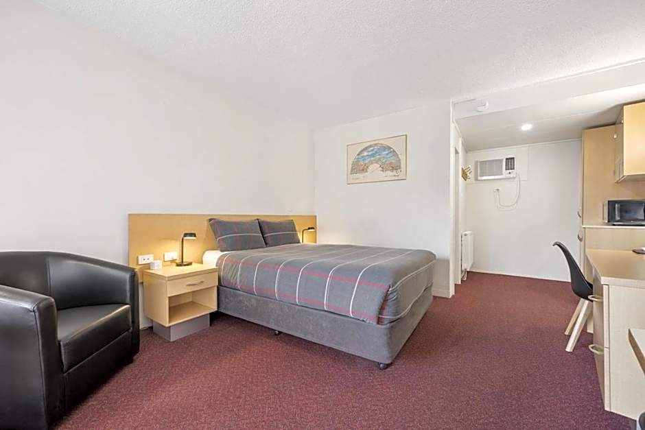 Cooma Motor Lodge Motel