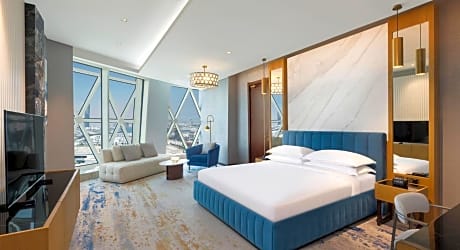 Premium King Room with View