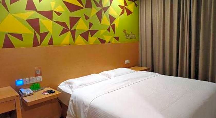 Vatica Hotel Xuzhou Suining Dognhuan Island East Bus Station