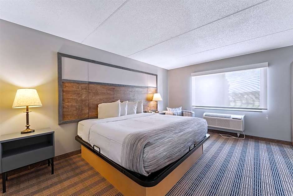 AmericInn by Wyndham Wisconsin Dells