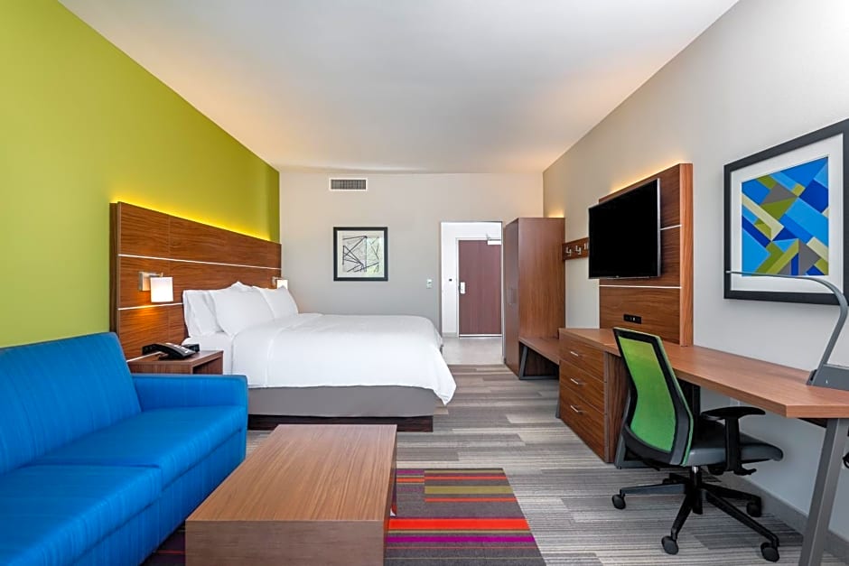 Holiday Inn Express & Suites Santa Ana - Orange County