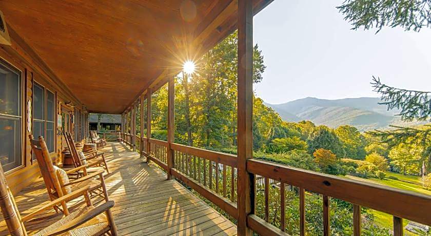 Mt. Mitchell Eco Retreat