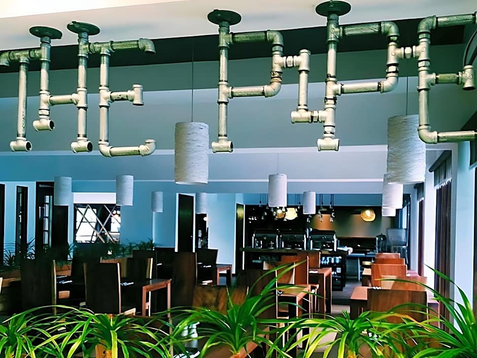 Lot 10 Boutique Hotel