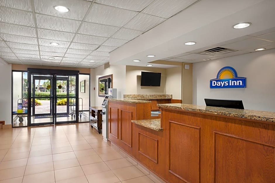 Days Inn by Wyndham Jacksonville Airport