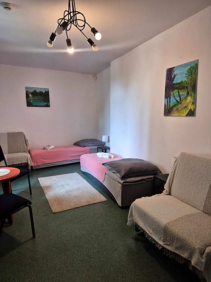 Hostel Dobranocka