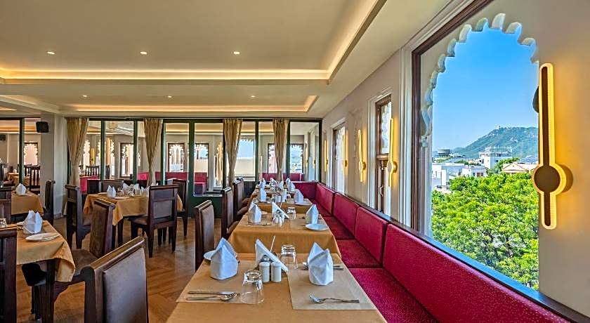 Sterling Jaisinghgarh Udaipur