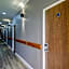 Airport Suites Hotel