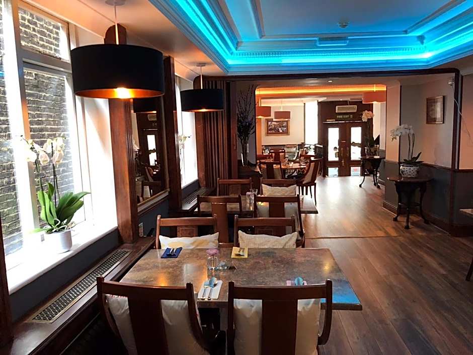 Berjaya Eden Park London Hotel