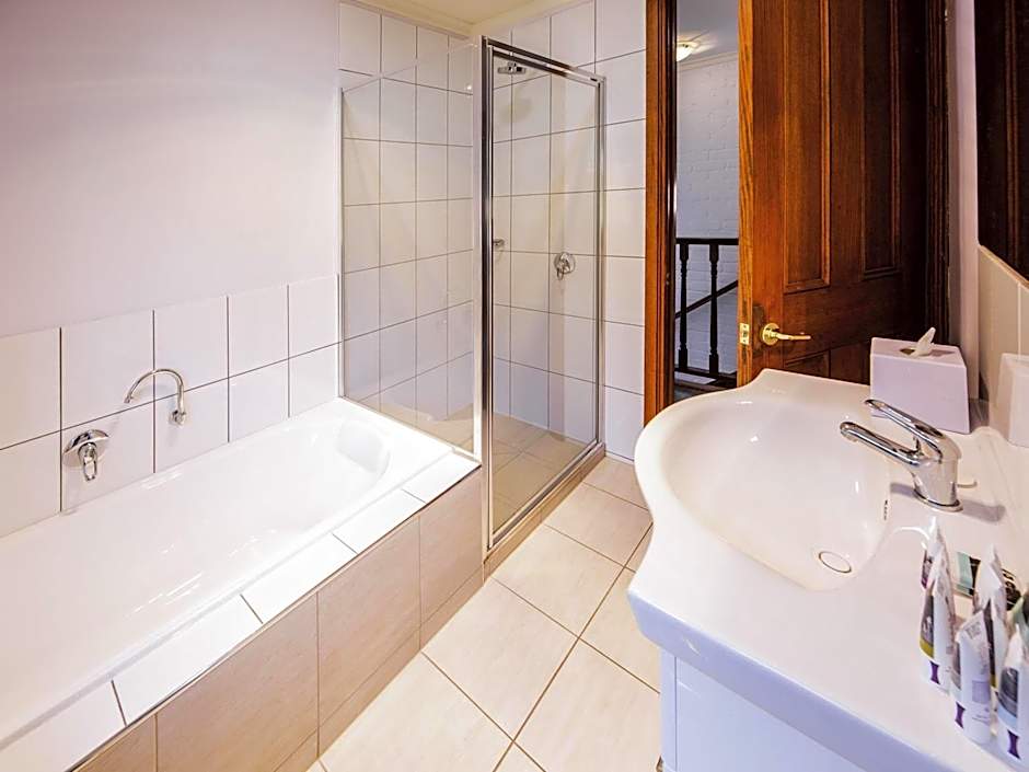 Mercure Ballarat Hotel & Convention Centre