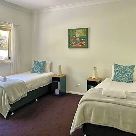 Double Room with Shared Bathroom