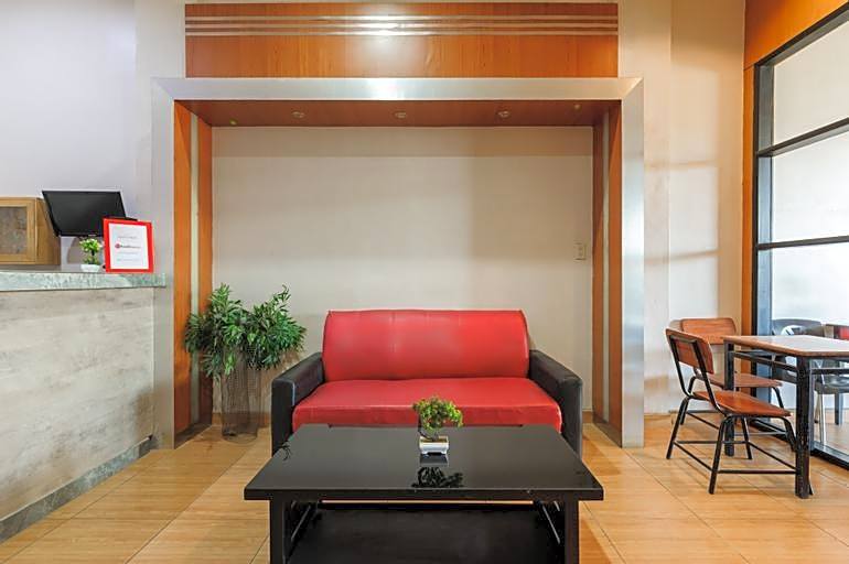 RedDoorz near Waterpark Citra Garden Medan