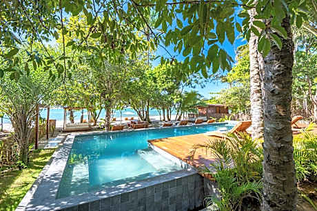 Colibri Beach Villas