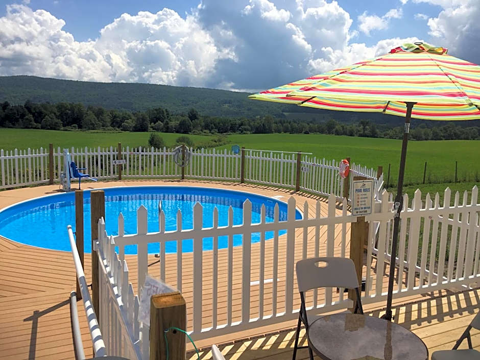 Apple Inn and Suites Cooperstown Area