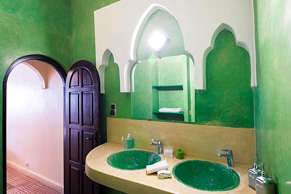 ArtHouse Cinema Hotel