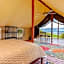 Waipi'o Lodge