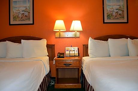Queen Room with Two Queen Beds - Non-Smoking