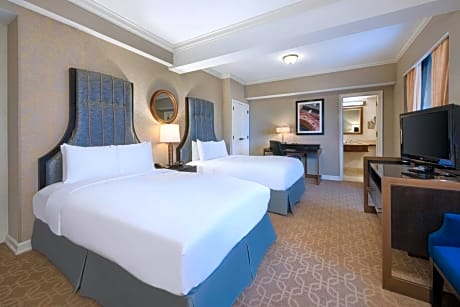 Double Room with Two Double Beds - Mobility Access
