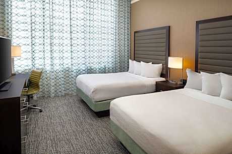 Suite with Two Queen Beds - Non-Smoking