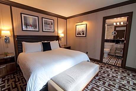 Iroquois Suite 1 King Bed