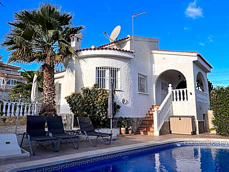 Costa Blanca Poolside Bliss