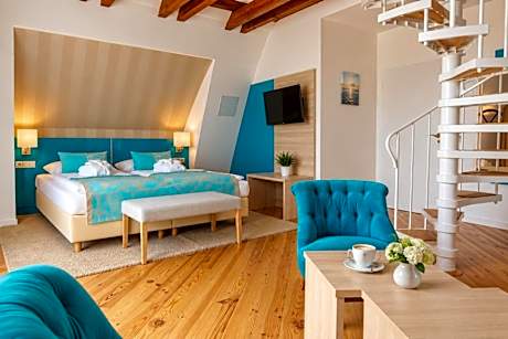 Quadruple Room with Balcony