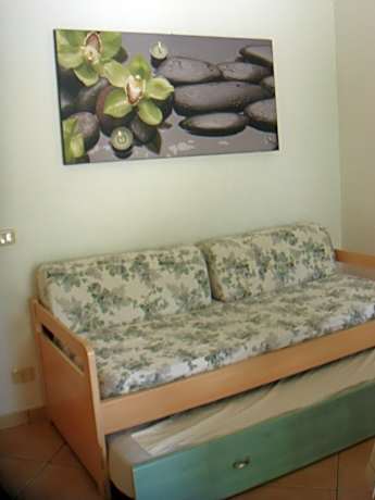 One-Bedroom Apartment (2 Adults)