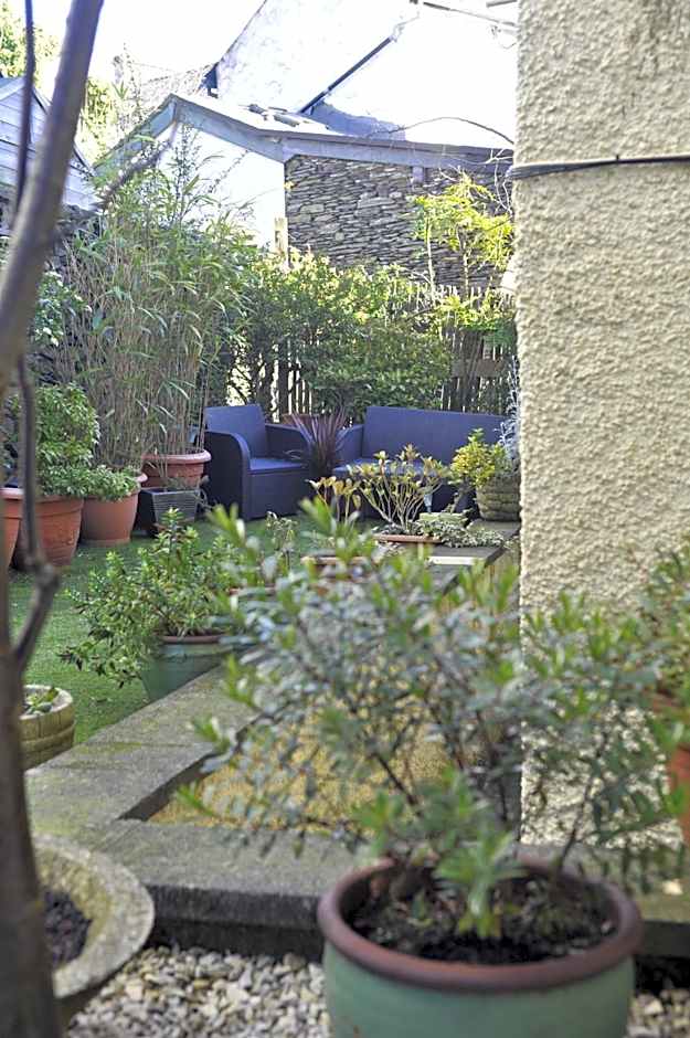 St John's Lodge Guest House incl off-site leisure club