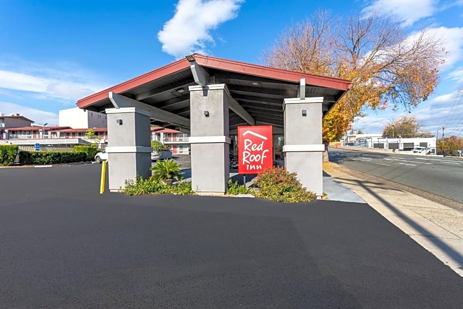 Red Roof Inn Redding