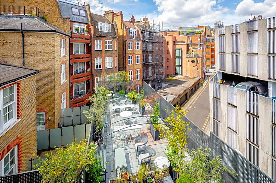 No. 30 Knightsbridge