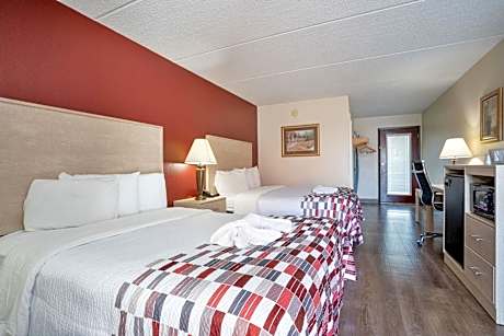 Deluxe Room with Two Queen Beds Non-Smoking