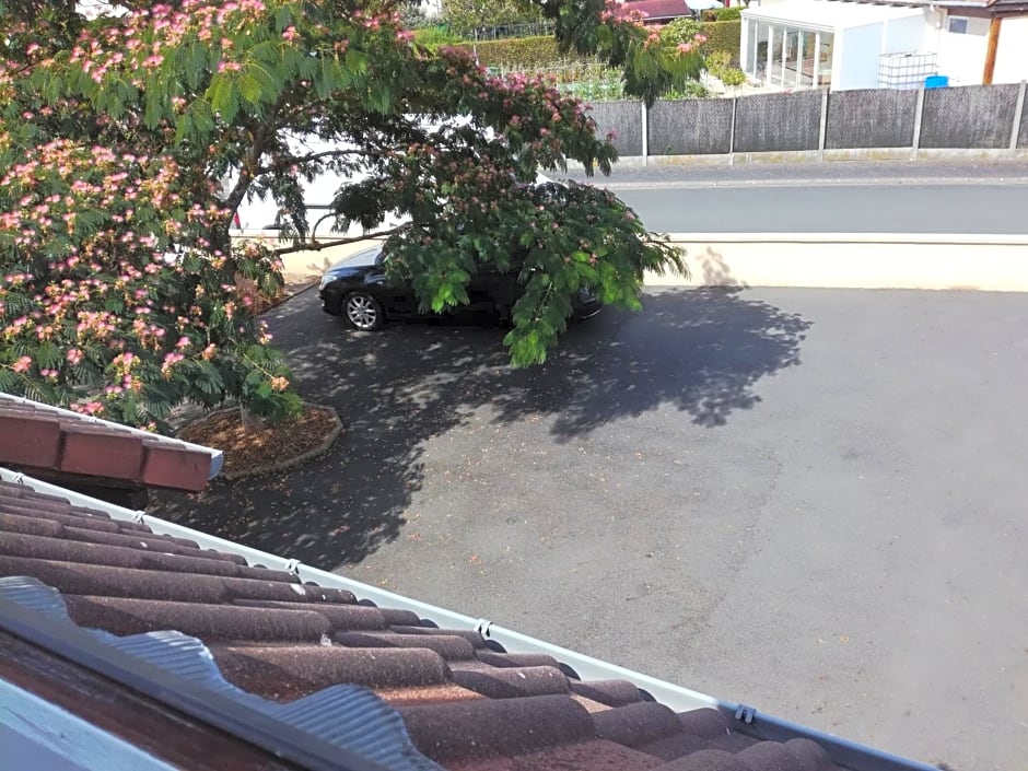 Chambre Rose Blanche