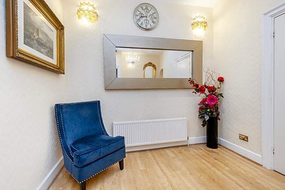 Hyde Park Rooms & Apartments