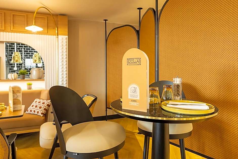 Novotel Paris Suresnes Longchamp