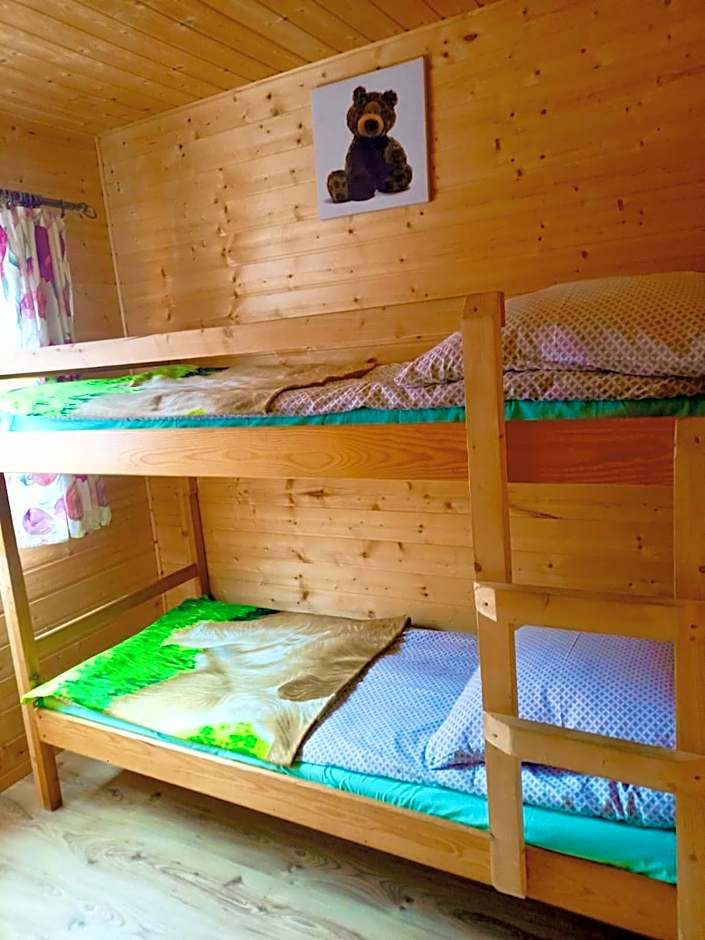 Domki w Rusinowie u Gosi