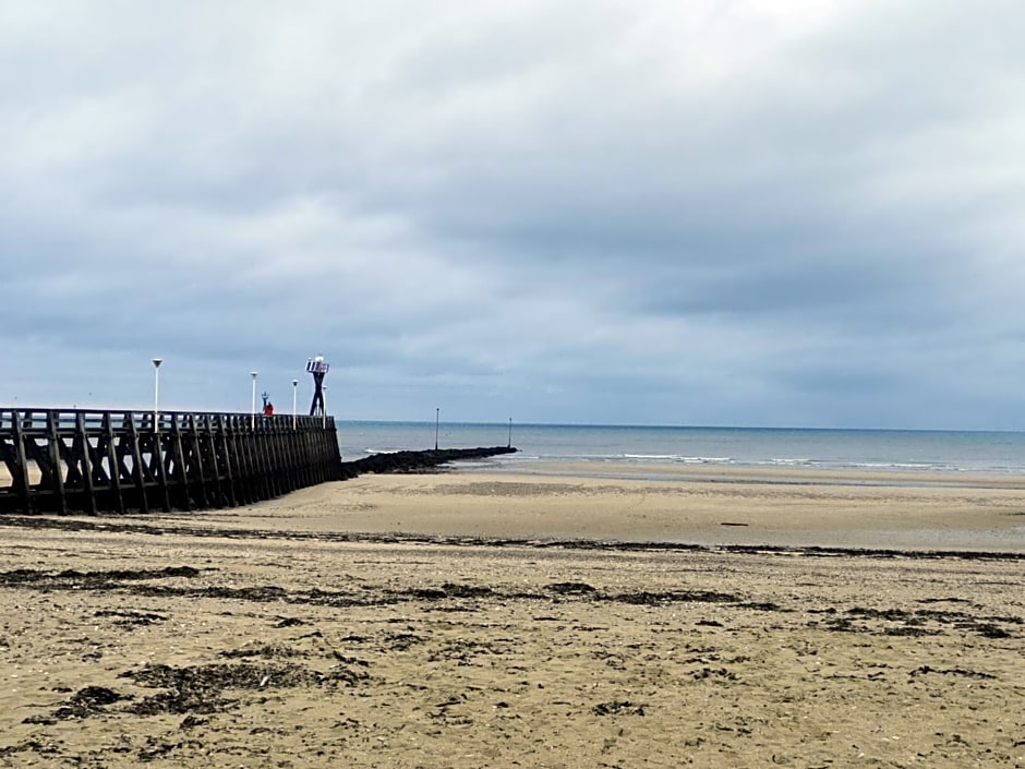 Le Clos de la Barre- Chambres d'hôtes de charme en Normandie-BASLY-Proche plage débarquement