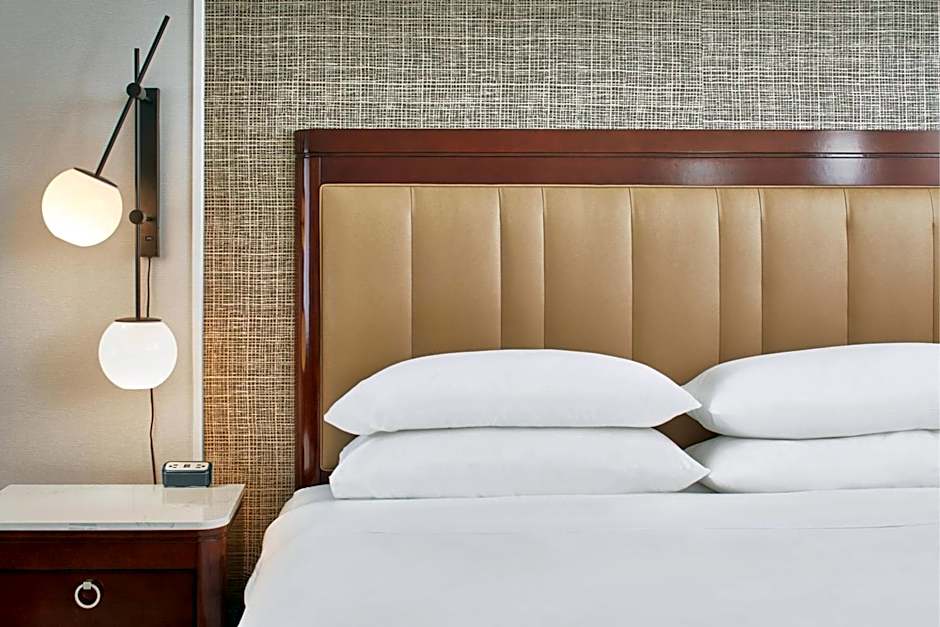 Sheraton Indianapolis Hotel At Keystone Crossing