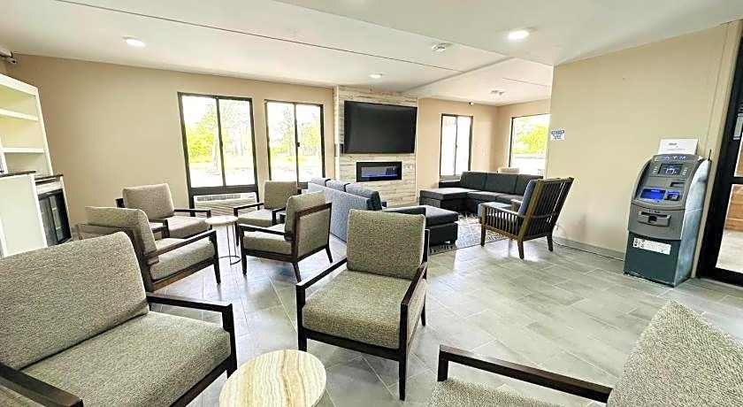 Ashbourne Hotel Canton/Hall of Fame I-77