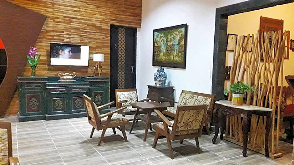 Puri Minggiran Guesthouse Yogya