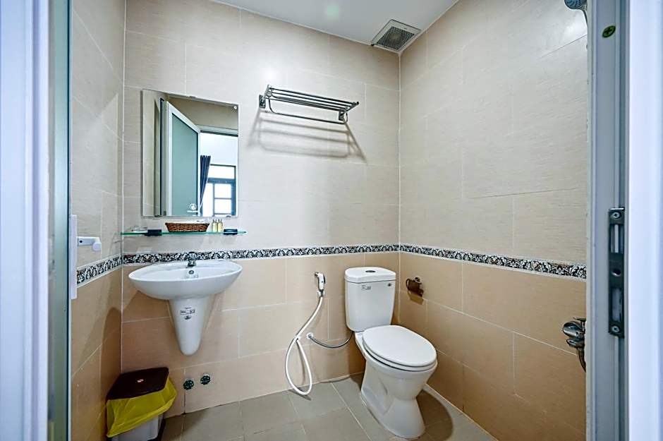 Photo 1 of 7 of Double Room with Private Bathroom