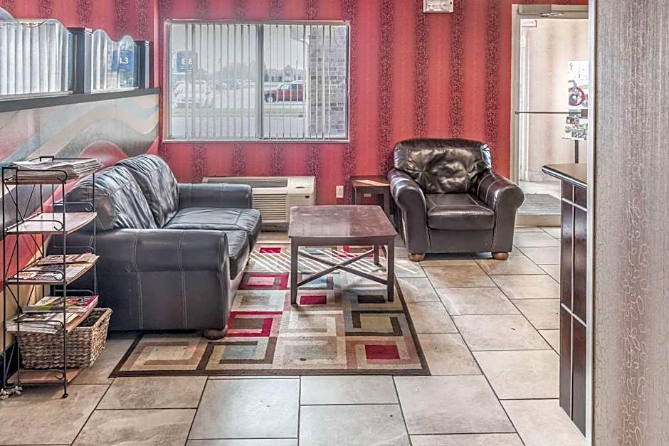 Quality Inn & Suites Mankato East