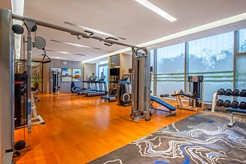 Holiday Inn Zhongshan Downtown, an IHG Hotel