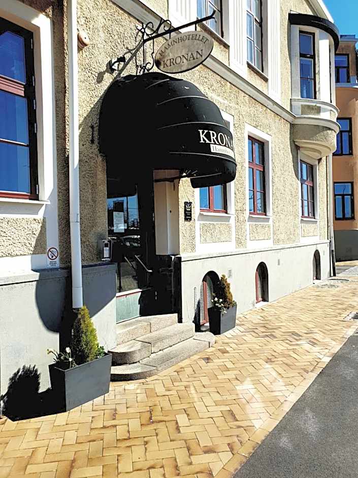 Hamnhotellet Kronan