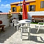 Alba 2 apartamento y Alba 3 habitación con baño