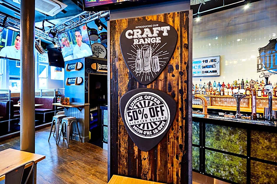 St Christopher's Hammersmith