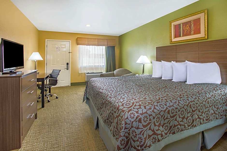 Days Inn by Wyndham Abbeville